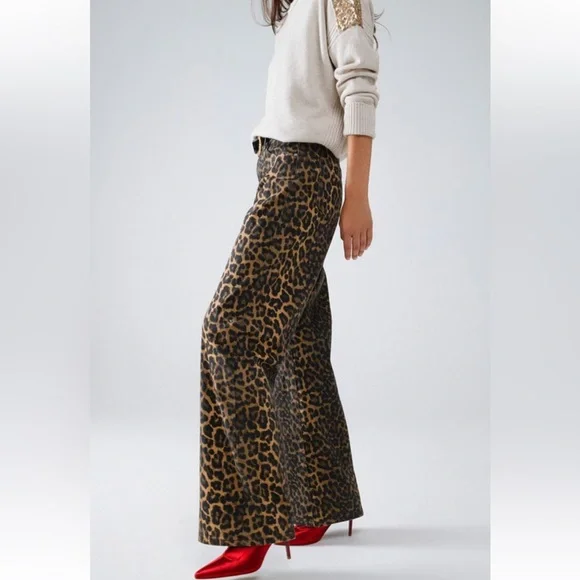 ✨RESTOCKED✨FROM PARIS FRANCE FABULOUS LEOPARD PRINT PANTS - Picture 4 of 6